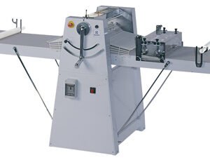 LAMINADORA DE MASSA MOD LMP600BF ELECTROLUX.PRTL